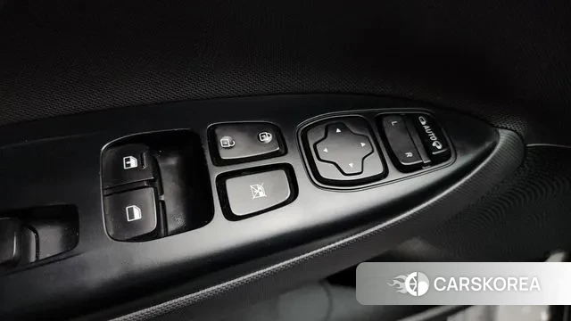 Hyundai Veloster (JS) id 3568672 из Кореи 10