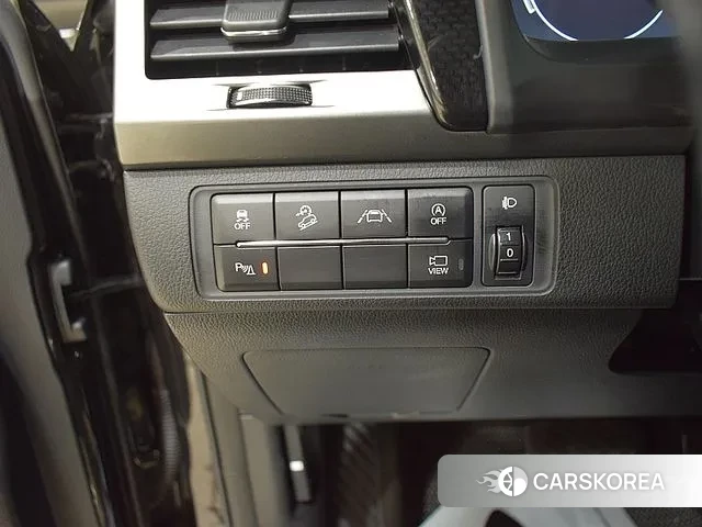 Ssangyong The New Rexton Sports Cannes id 2358199 из Кореи 10