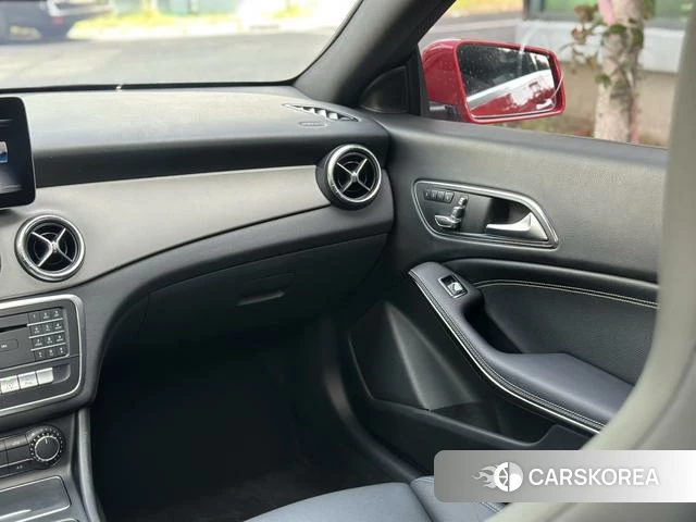 Mercedes-Benz CLA (import) id 4205785 из Китая 10