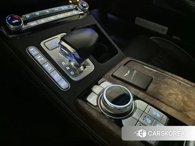 Genesis G90 id 3476736 из Кореи 10