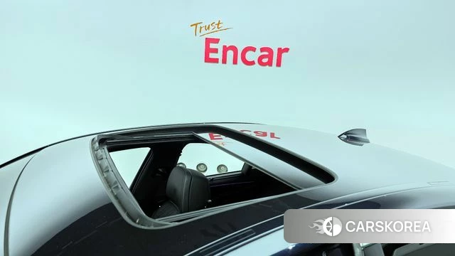 BMW 5 Series (G30) id 3832762 из Кореи 10