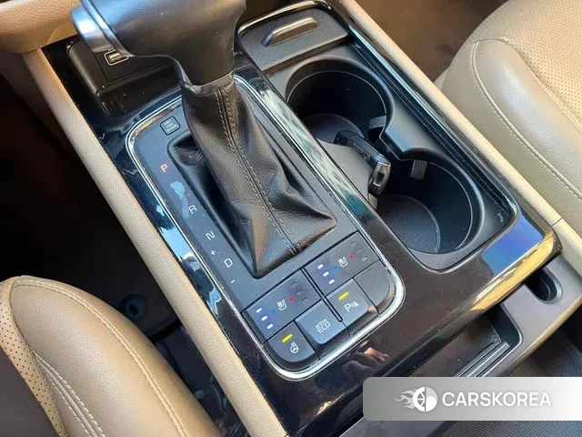 Kia All New Carnival id 3558166 из Кореи 10