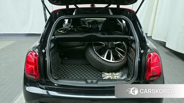 Mini Cooper S id 3576773 из Кореи 10