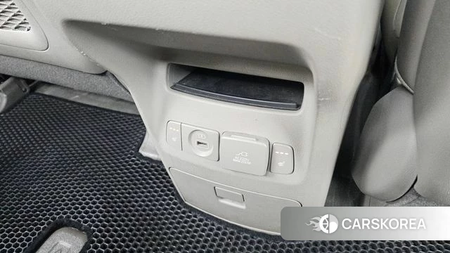 Kia The New Carnival id 4496909 из Кореи 10