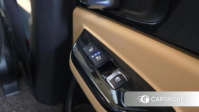 Kia Carnival 4th generation id 4692419 из Кореи 10