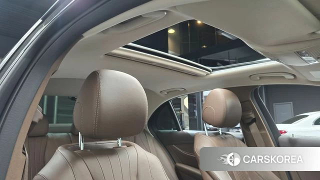 Mercedes-Benz E-Class W213 id 4717596 из Кореи 10