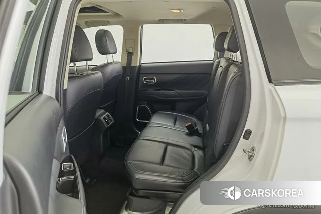 Mitsubishi  Outlander id 4253605 из Китая 10
