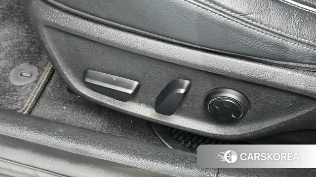 Genesis G70 id 4764998 из Кореи 10