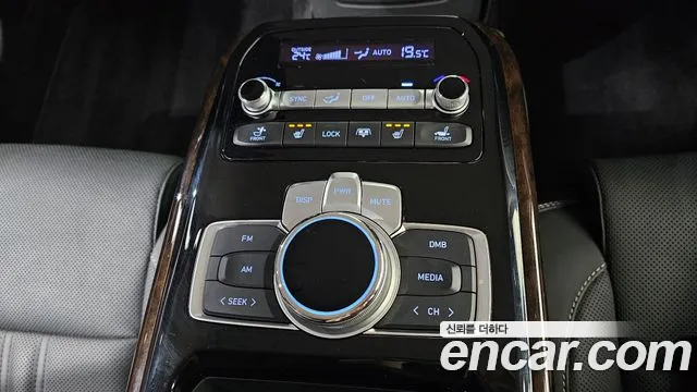 Genesis G90 id 2834545 из Кореи 10