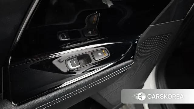 Kia The New Niro id 3621118 из Кореи 10