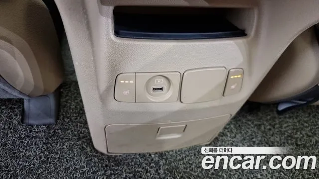 Kia The New Carnival id 2876842 из Кореи 10