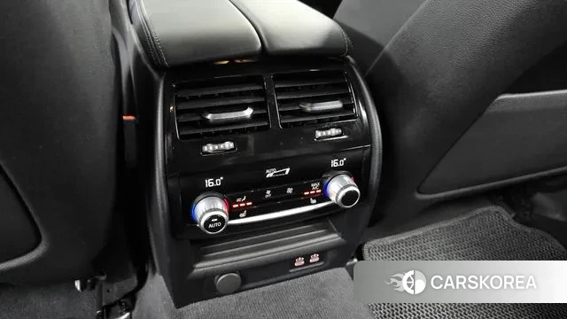 BMW 5 Series (G30) id 2901833 из Кореи 10