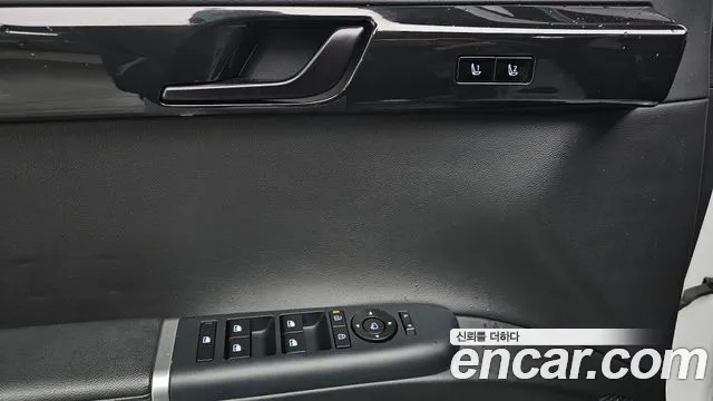 Hyundai Grandeur (GN7) id 2709213 из Кореи 10