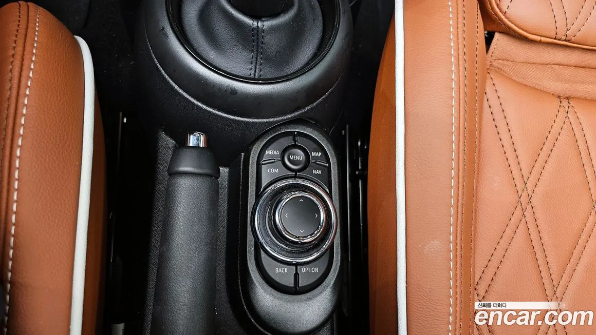 Mini Cooper S Convertible id 2178290 из Кореи 10