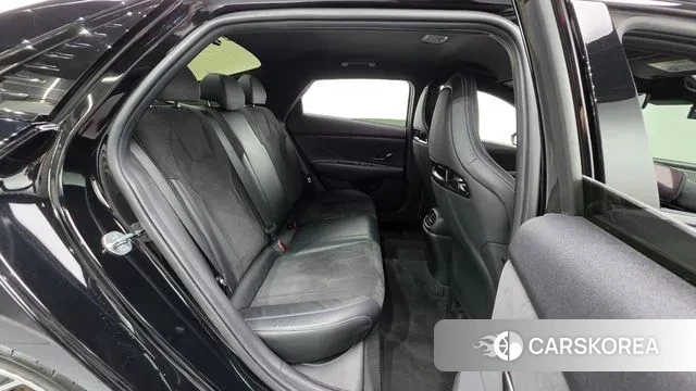 Hyundai Avante (CN7) id 3231995 из Кореи 10