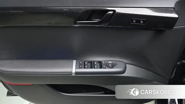 Hyundai Grandeur (GN7) id 3566028 из Кореи 10