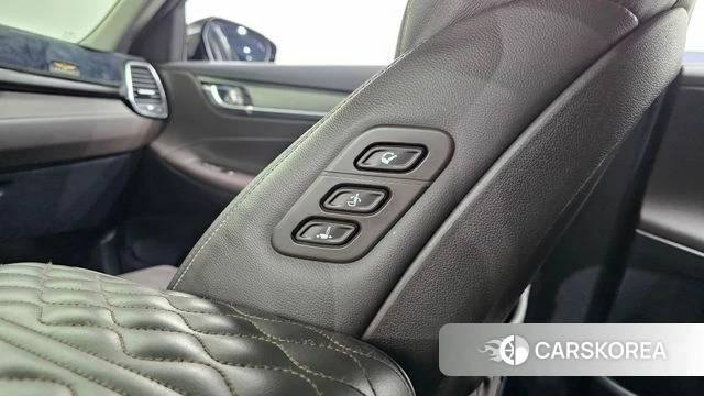 Hyundai Grandeur IG id 3879987 из Кореи 10