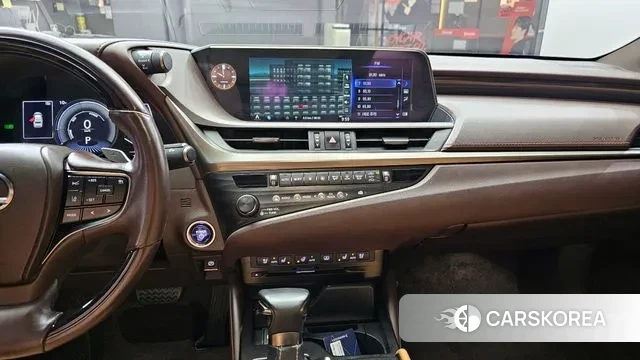 Lexus ES300h 7th generation id 3292044 из Кореи 10