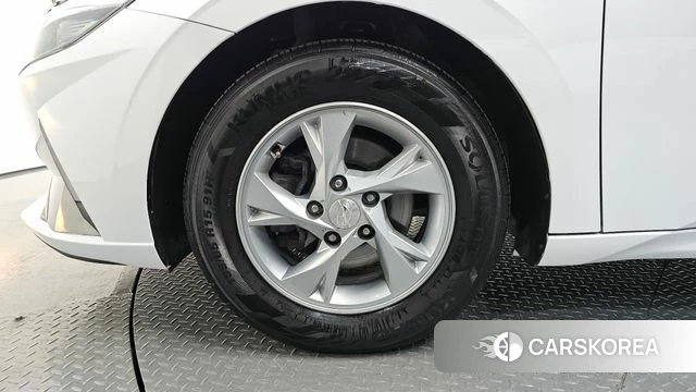 Hyundai Avante (CN7) id 3904339 из Кореи 10