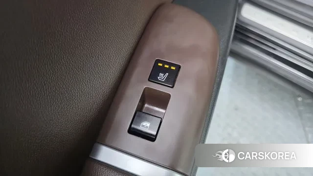 Hyundai Grandeur (GN7) id 3388675 из Кореи 10