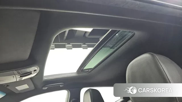 Hyundai Veloster (JS) id 3698018 из Кореи 10