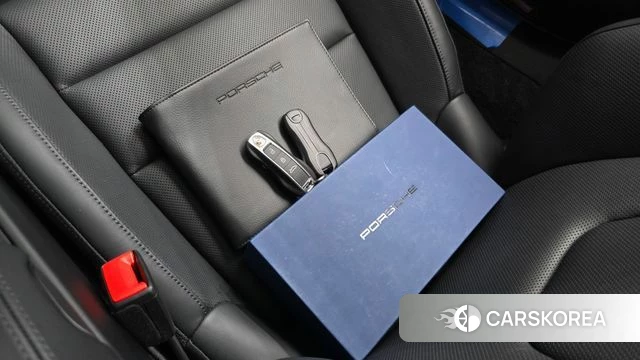 Porsche 911(992) id 3792881 из Кореи 10