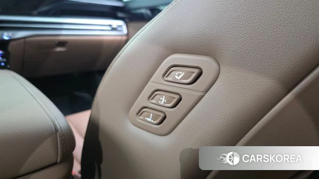Hyundai Grandeur Hybrid (GN7) id 4469027 из Кореи 10