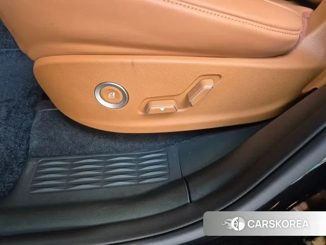 Genesis GV80 id 3610077 из Кореи 10