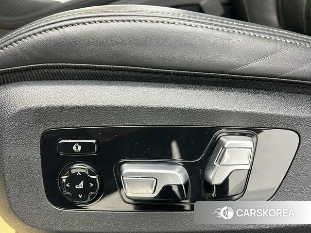 BMW X7 id 4208201 из Китая 10