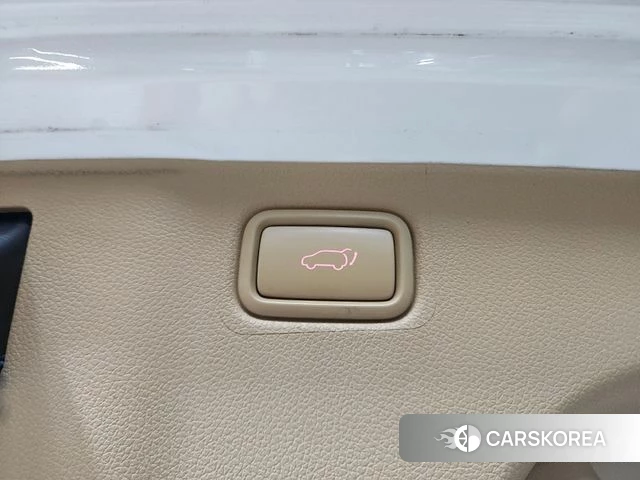 Kia All New Carnival id 3856628 из Кореи 10