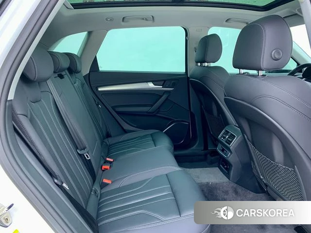 Audi Q5L id 4253412 из Китая 10