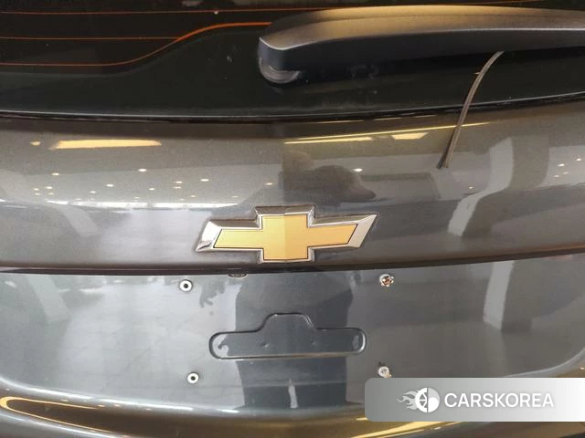 Chevrolet Explorer id 4208396 из Китая 10