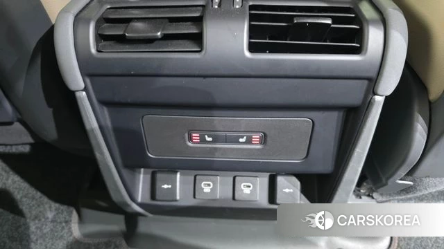 Land Rover Defender (L663) id 4330667 из Кореи 10
