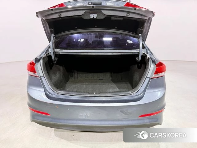 Hyundai Avante AD id 3808436 из Кореи 10