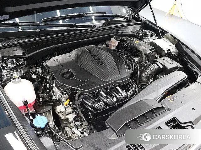 Hyundai Grandeur (GN7) id 3058142 из Кореи 10