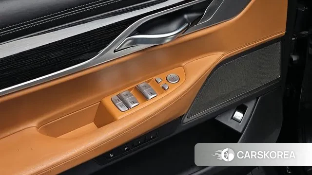 BMW 7 Series (G11) id 3772534 из Кореи 10