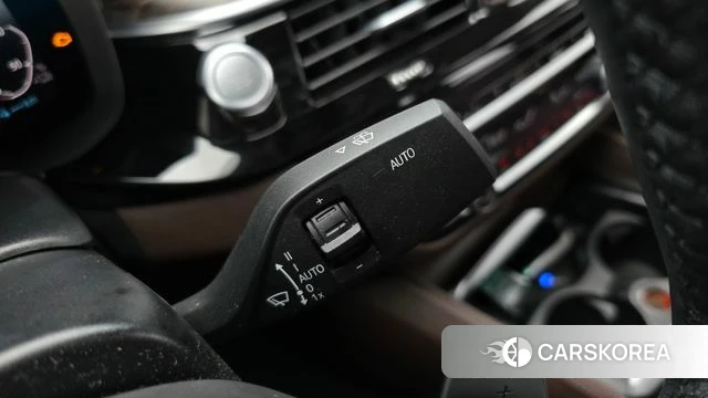 BMW 5 Series (G30) id 4519419 из Кореи 10