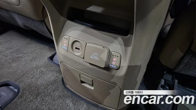 Kia The New Carnival id 2600079 из Кореи 10