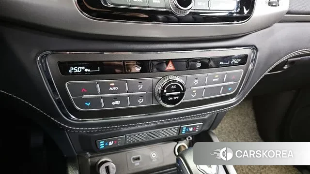 Ssangyong Rexton Sports Cannes id 3233606 из Кореи 10