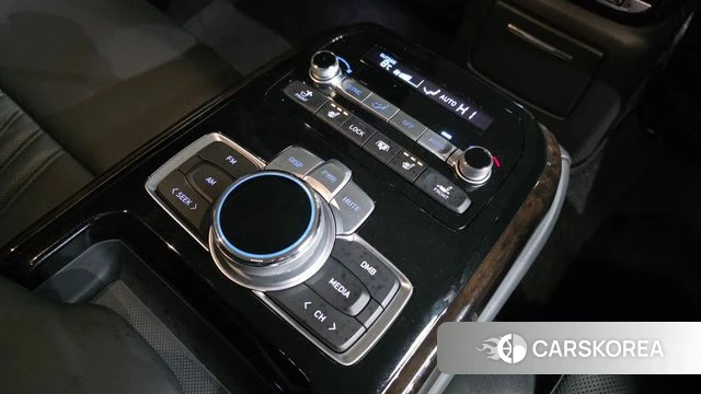 Genesis G90 id 3807885 из Кореи 10