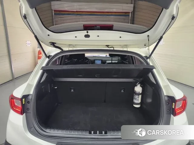 Kia Stonic id 3562986 из Кореи 10