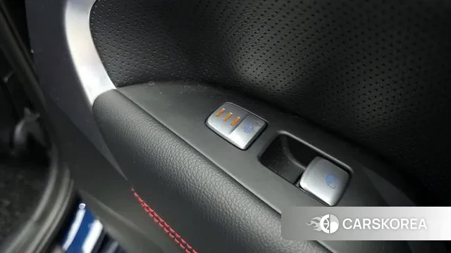 Genesis G70 id 3000351 из Кореи 10