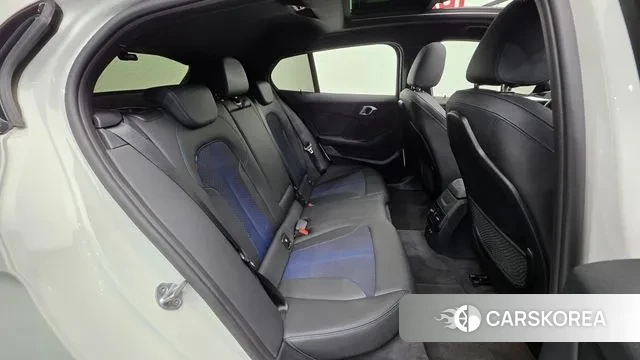 BMW 1 Series (F40) id 3006986 из Кореи 10