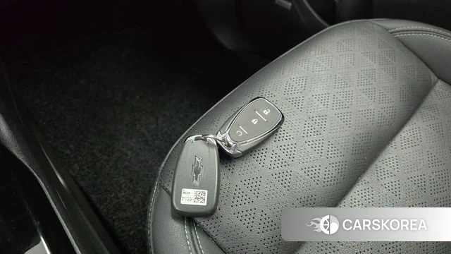 Chevrolet (GM Daewoo) New Bolt EV id 4500567 из Кореи 10