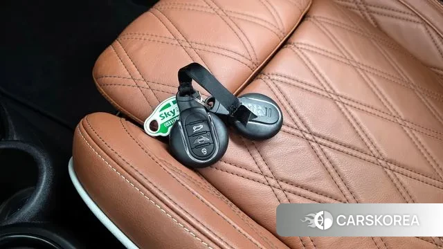 Mini Cooper S Convertible id 3224772 из Кореи 10