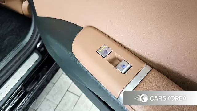 Hyundai Grandeur Hybrid (GN7) id 3007103 из Кореи 10