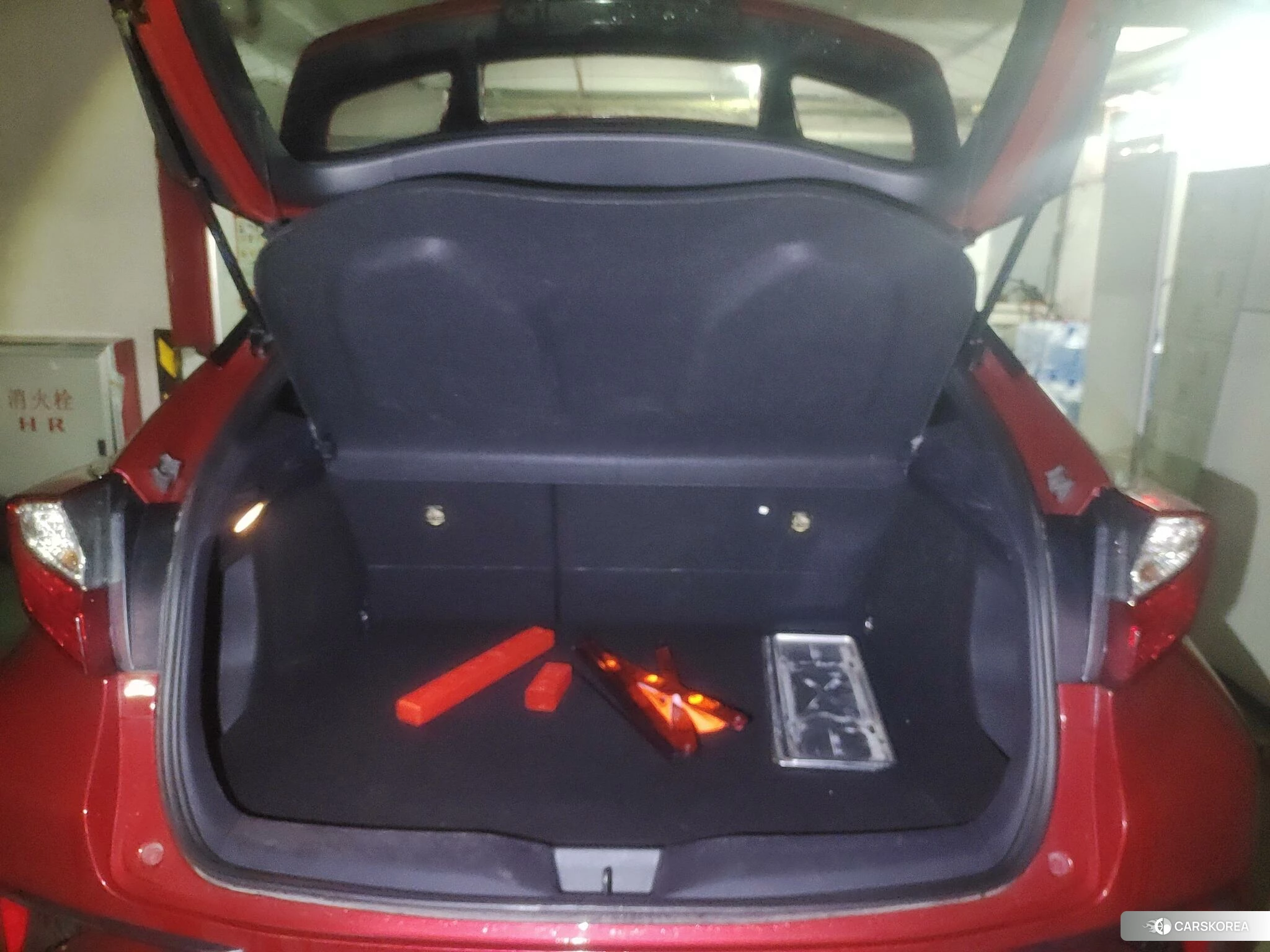 Toyota C-HR id 4473977 из Китая 10