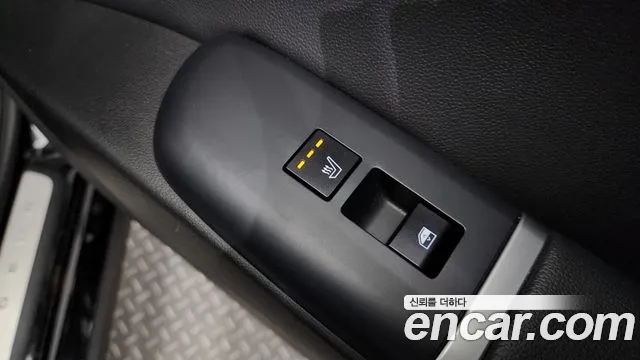 Hyundai Grandeur Hybrid (GN7) id 2541989 из Кореи 10