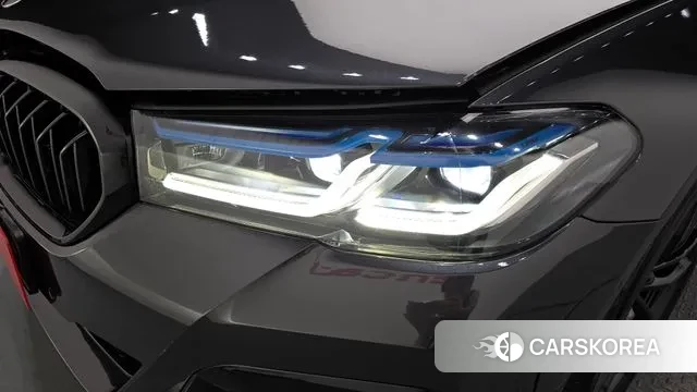 BMW 5 Series (G30) id 3687284 из Кореи 10