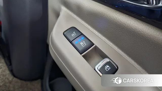 Kia The New Carnival 4th Generation id 3659028 из Кореи 10